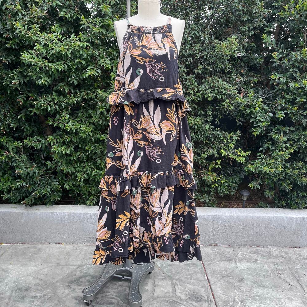 Free People Boho Maxi Dress Medium Black Floral Ruffle Handkerchief Hem Cottage
